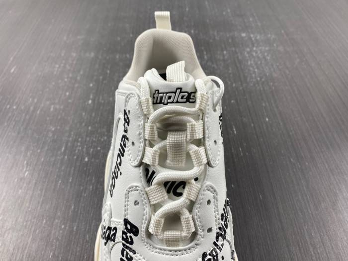 BLCG Sneaker Triple.s.524039 W2FAB9010
