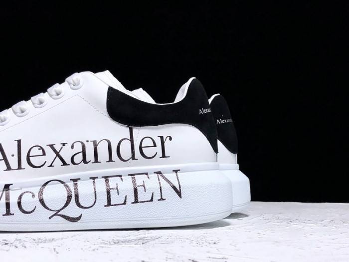 MQ Sneakers