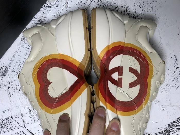 G*u*i trainer sneaker 550049 drw00 9022