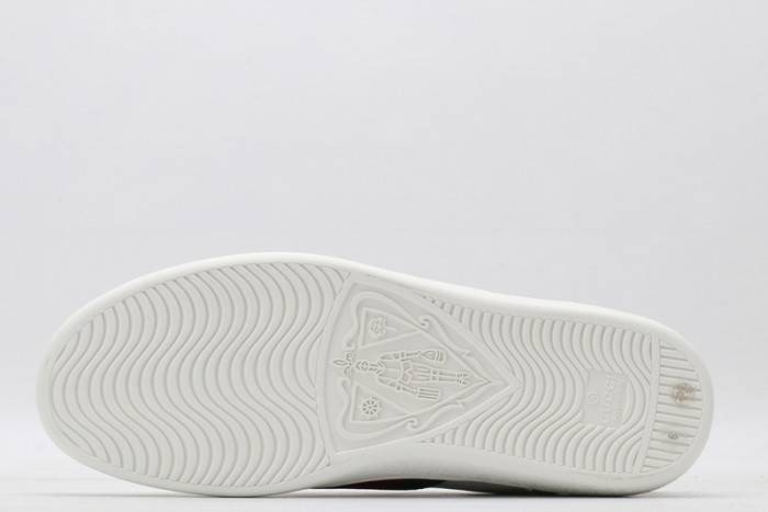 G*u*i ace embroidered low-top sneaker 603693 0fi10 9069