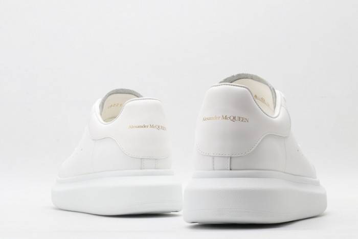 MQ Sneakers