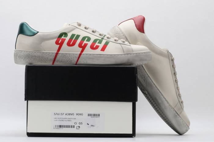G*u*i ace embroidered low-top sneaker 576137 a38v0 9090