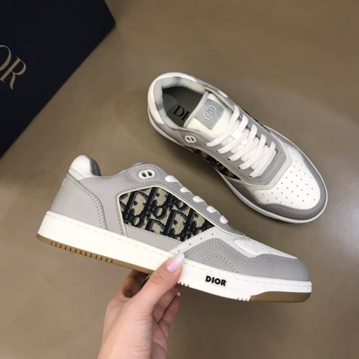 D10R B27 SNEAKER