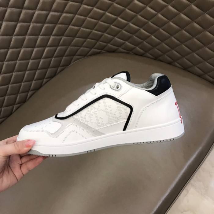 D10R B27 SNEAKER