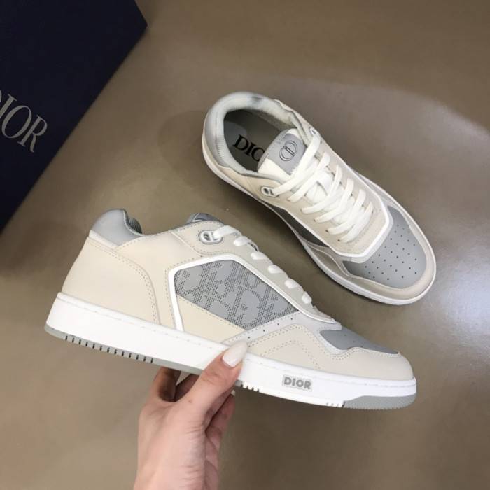D10R B27 SNEAKER