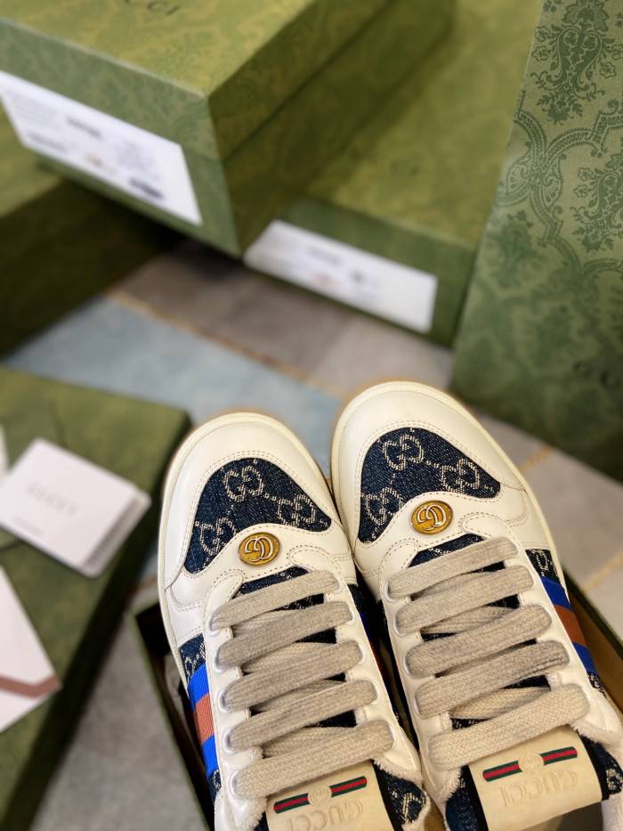 G*u*i sneaker