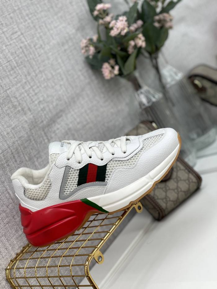 G*u*i sneaker