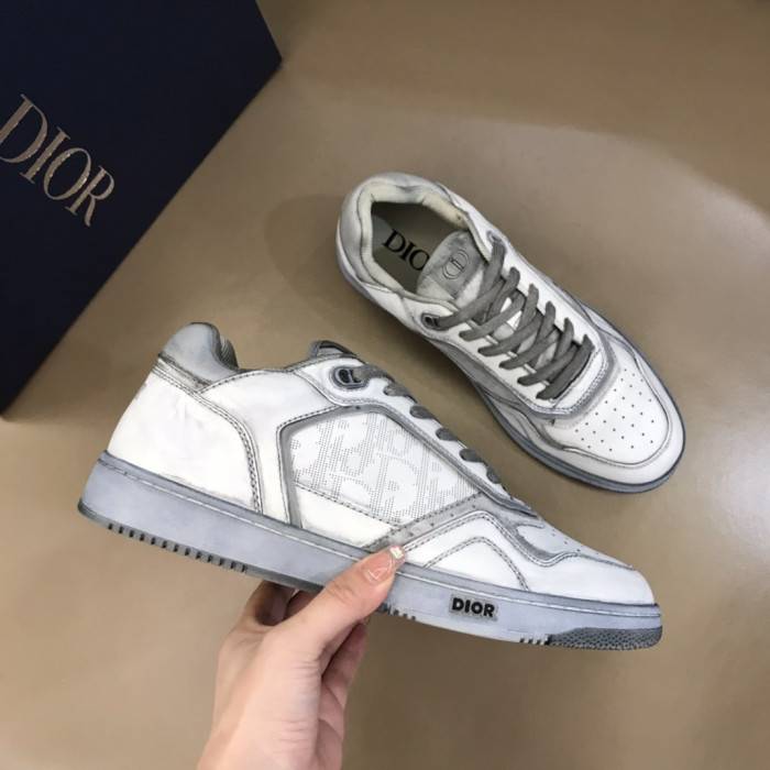 D10R B27 SNEAKER