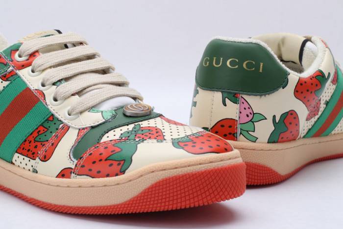 G*u*i ace embroidered low-top sneaker