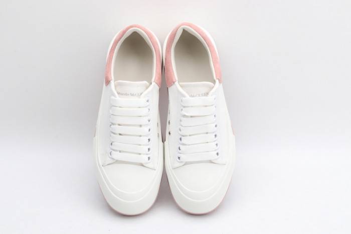 MQ Sneakers