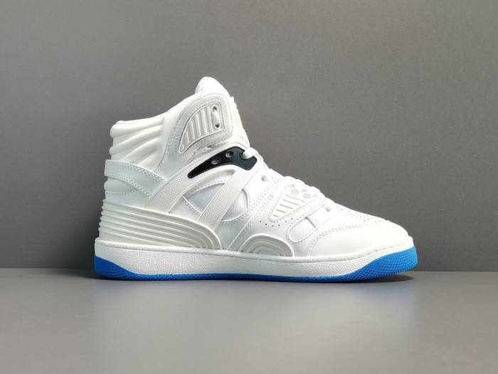 G*u*i basket sneaker