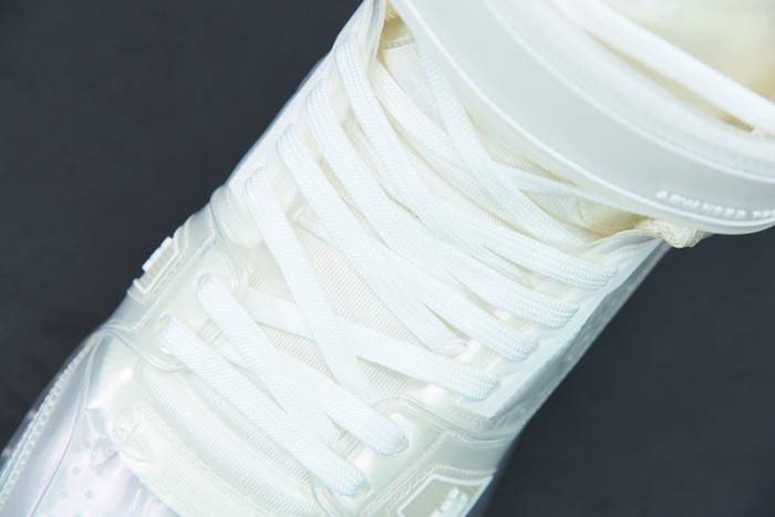 LOUI VUITTO SNEAKER