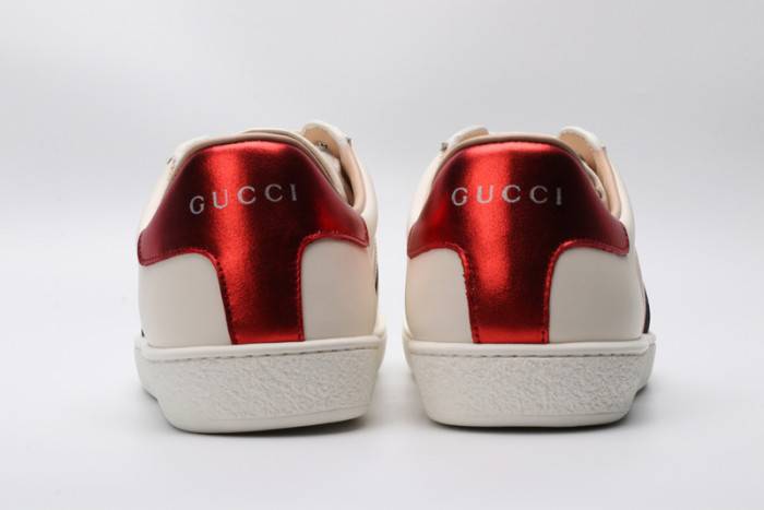 G*u*i ace embroidered low-top sneaker