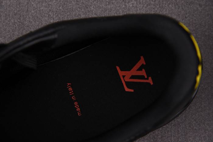 LOUI VUITTO SNEAKER
