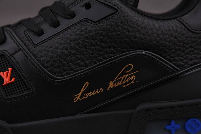 LOUI VUITTO SNEAKER