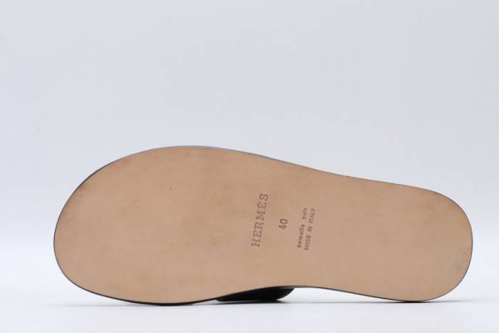 HERM*S SLIPPERS