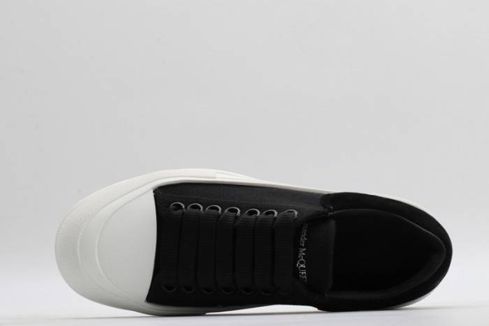 MQ Sneakers