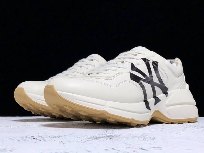 G*u*i trainer sneaker