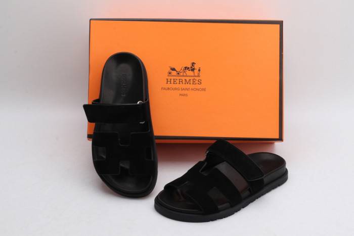 HERM*S SLIPPERS
