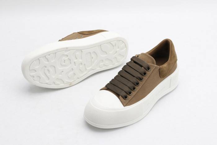 MQ Sneakers