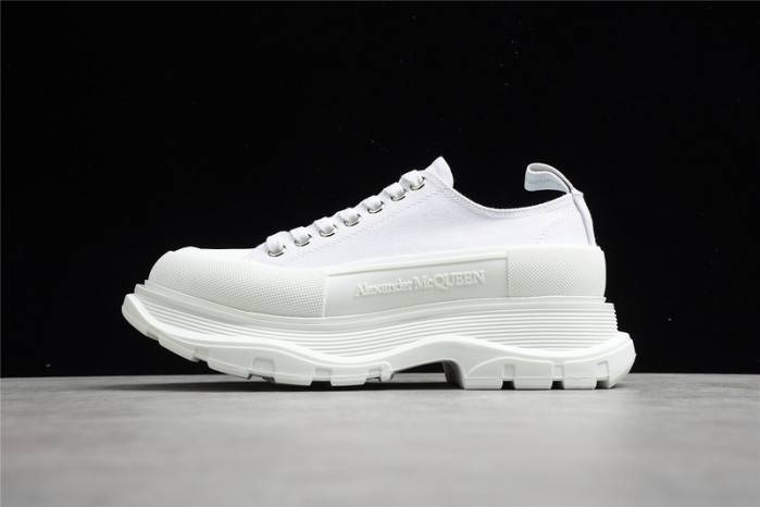 MQ Sneakers