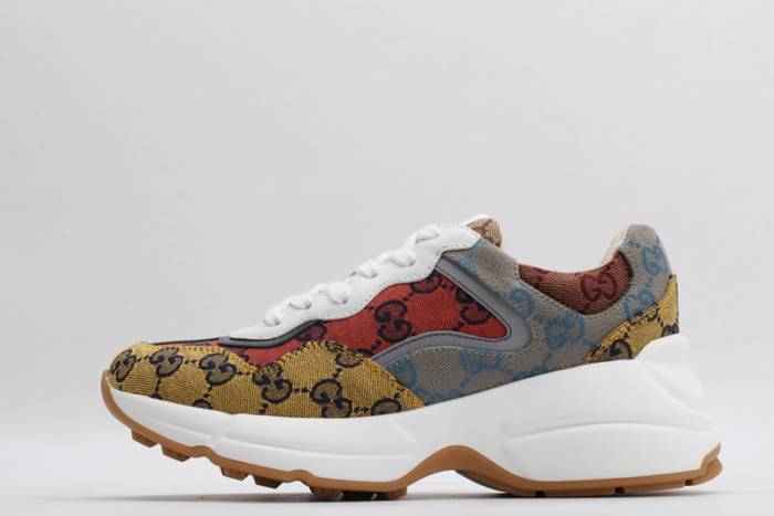 G*u*i sneaker