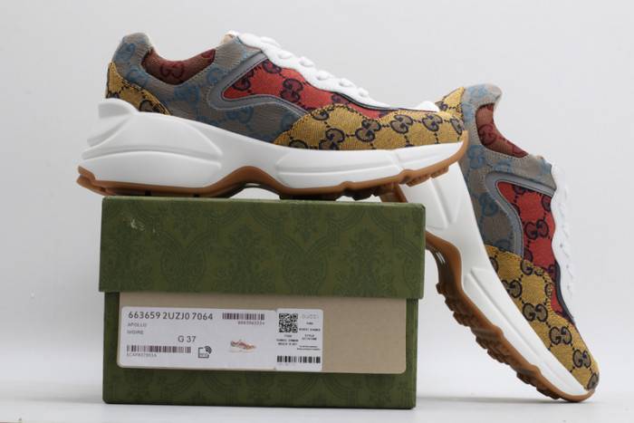 G*u*i sneaker