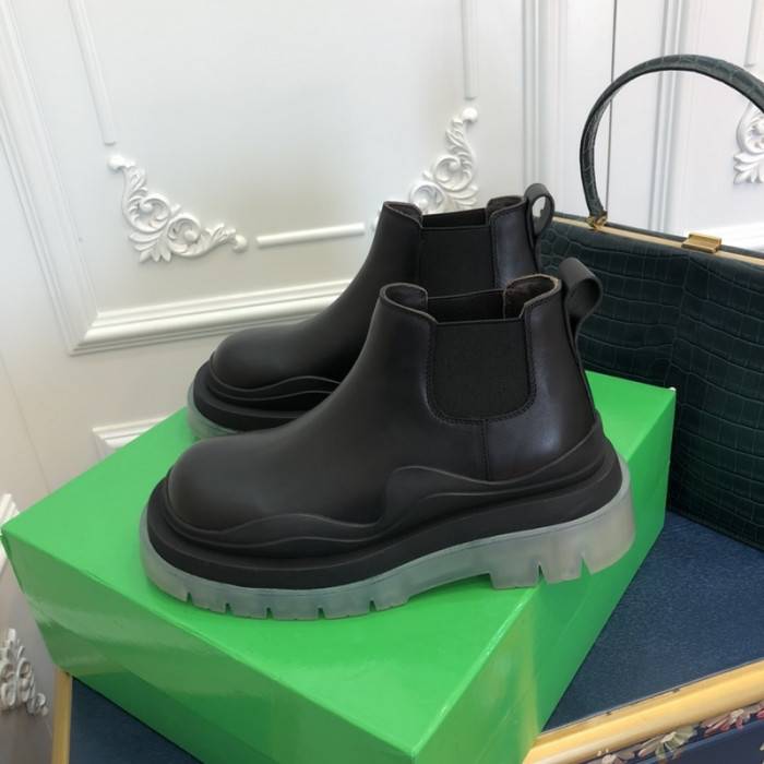 bo*te*ga Ve*ne*ta boots