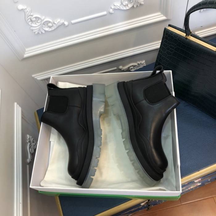 bo*te*ga Ve*ne*ta boots