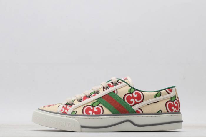 G*u*i sneaker