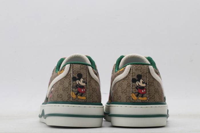 G*u*i rhyton sneaker