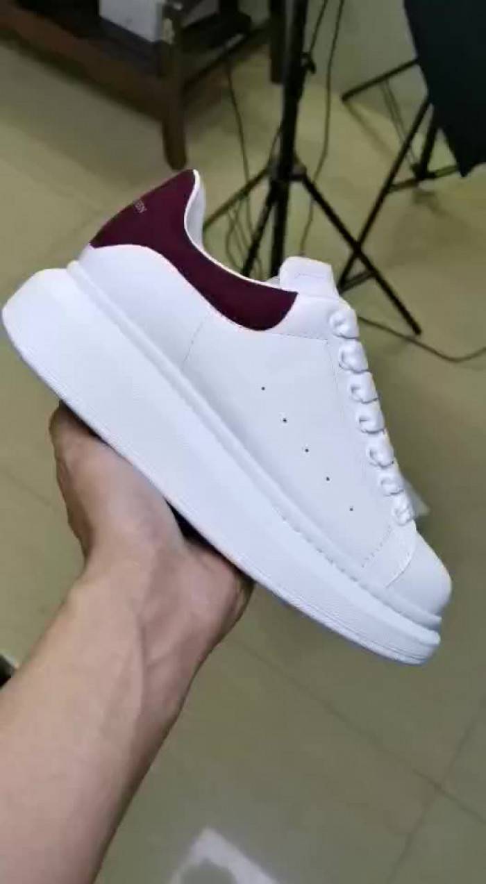 MQ Sneakers