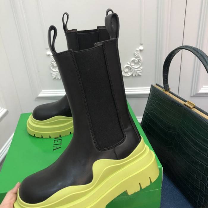 bo*te*ga Ve*ne*ta boots