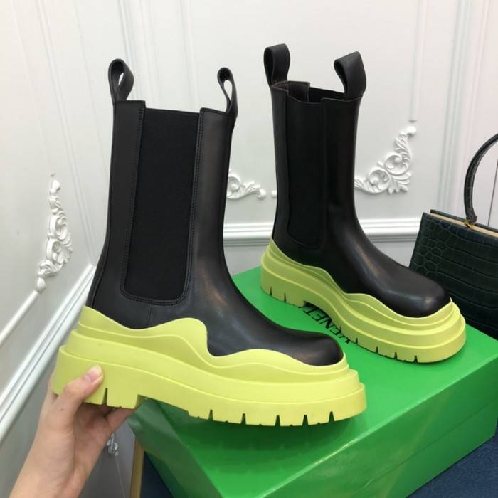 bo*te*ga Ve*ne*ta boots