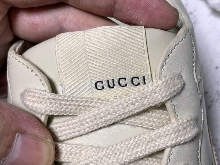 G*u*i trainer sneaker 528892 drw00 9522