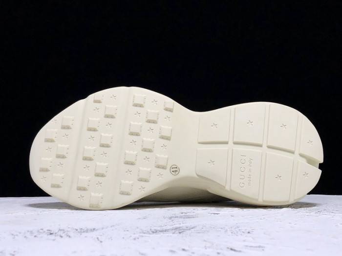 G*u*i trainer sneaker 500878 drw00 9522