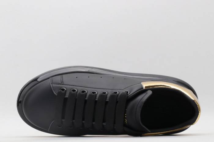 MQ Sneakers