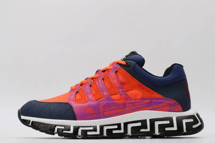 VERS SNEAKERS