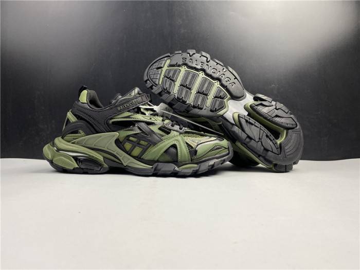 BLCG Track.2 black and green 568614 W3AE1 2311