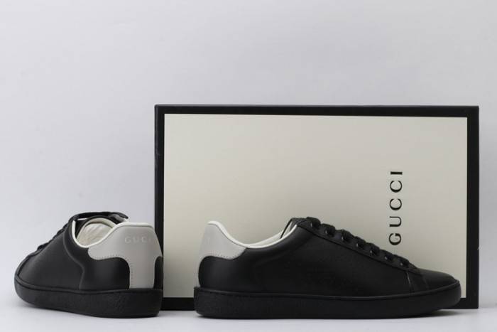G*u*i ace embroidered low-top sneaker 431942a38g09064