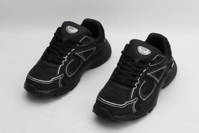 D10R B30 SNEAKER