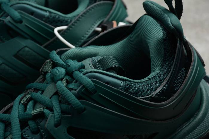 BLCG Track Trainer Dark Green 542023-W2LA1-3004