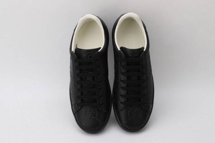 G*u*i ace embroidered low-top sneaker black