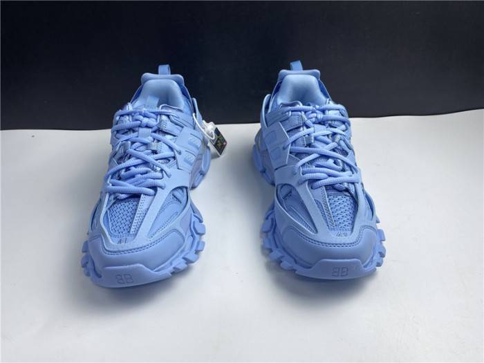 BLCG Track Trainer light blue lighted 542023-W2LA1-4800
