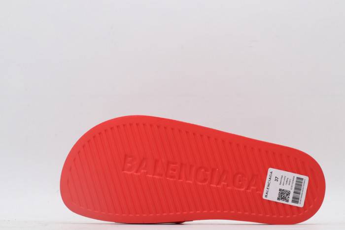 BLCG SLIPPERS