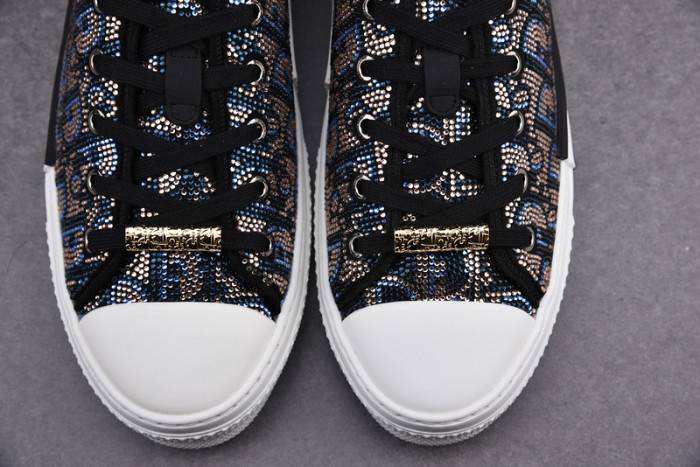 D10R B23 Sneakers Low Top