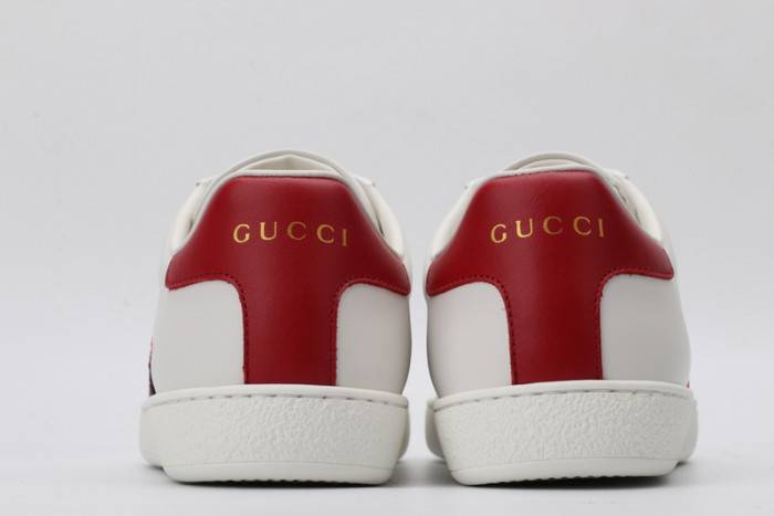 G*u*i ace embroidered low-top sneaker