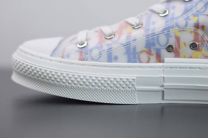 D10R B23 Oblique High Top Sneakers L02N4