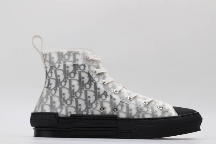 D10R B23 Oblique High Top Sneaker