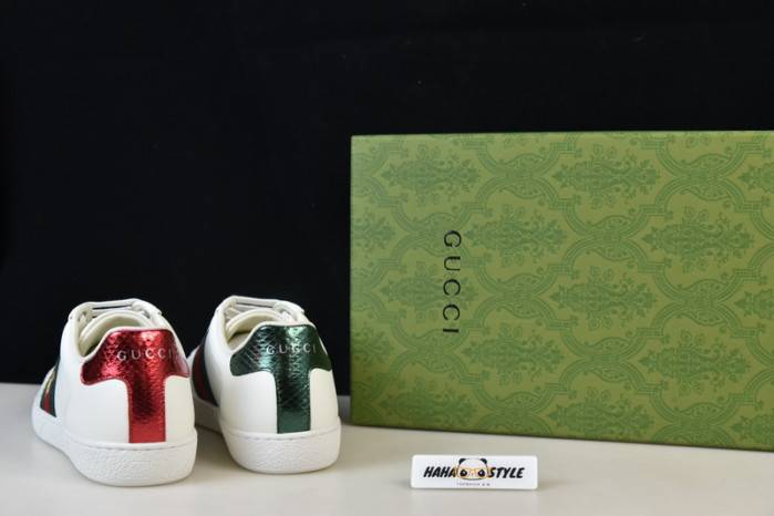 G*u*i ace embroidered low-top sneaker
